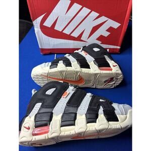 Nike Air More Uptempo Hoops GS Orange/Black DX3360001 5.5y 5.5 Men’s 7 Women’s